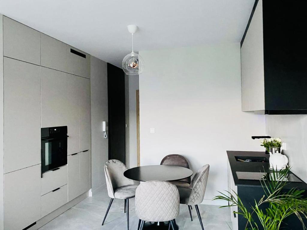 Apartamant Oaza II Apartment Koszalin Ngoại thất bức ảnh
